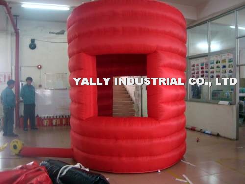 red temporary inflatable kiosk for outdoor promotion event
