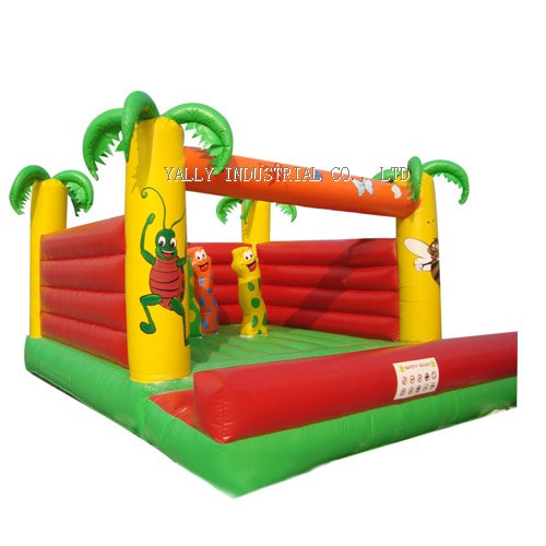 Jungle inflatable bouncer