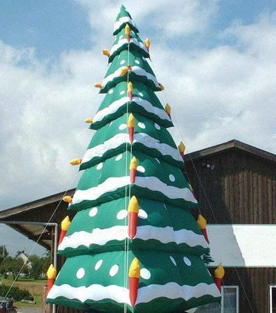blow up Christmas tree