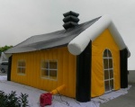 INFLATABLE HOUSE for outdoor family dinner party