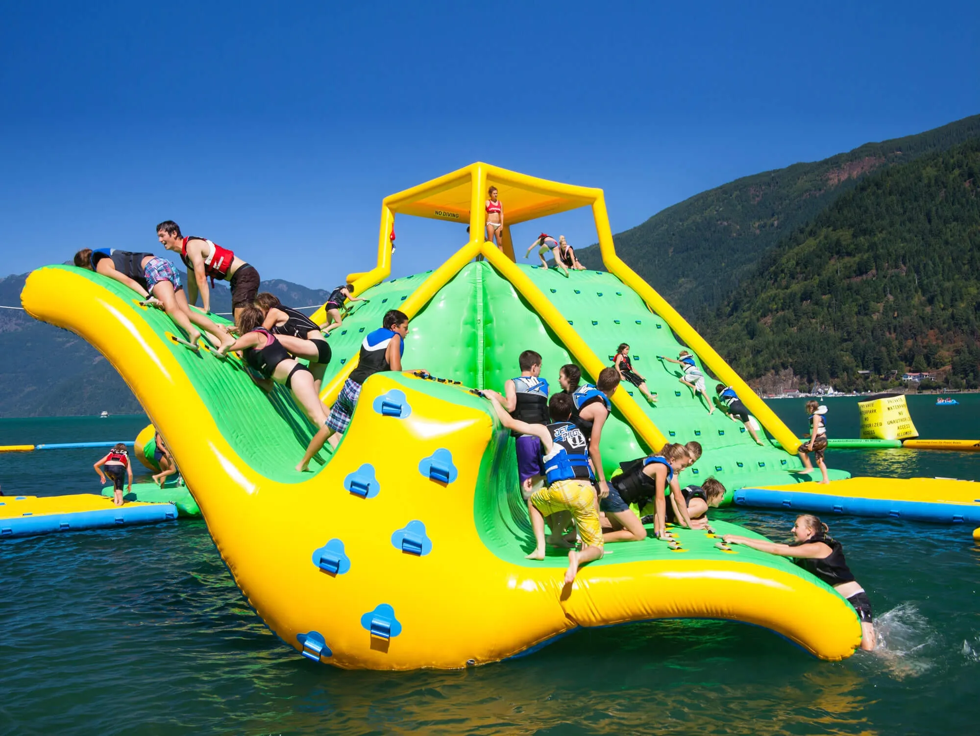 Adult Aquapark Slide Floating Inflatable Water Park