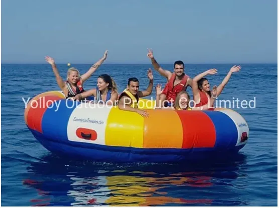 Towable floats